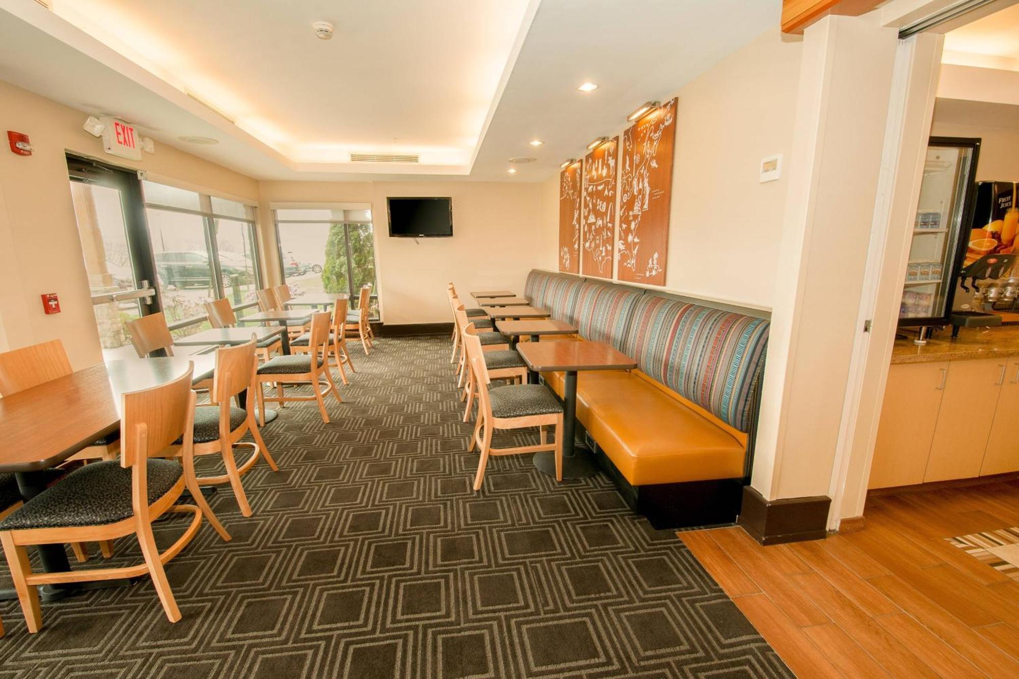 Towneplace Suites By Marriott Scranton Wilkes-Barre Moosic Exteriér fotografie